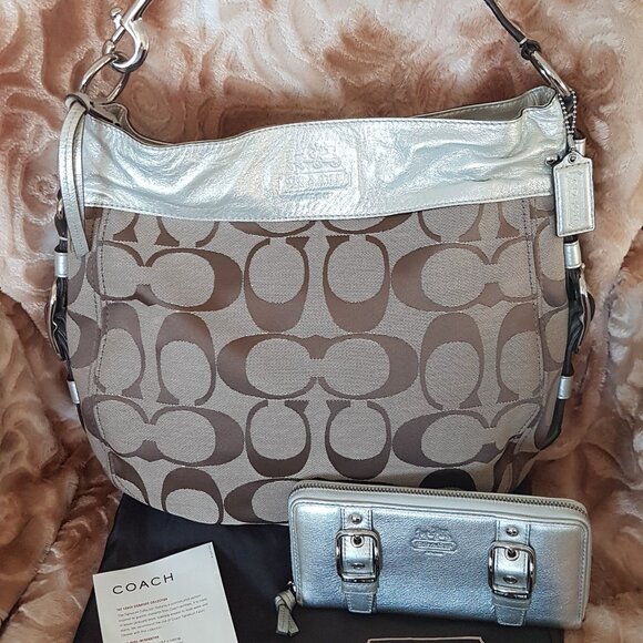 AUTHENTIC COACH COLLECTION NOW ON POSHMARK! NEW $576 Coach Zoe Bag & Wallet - Picture 1 of 5